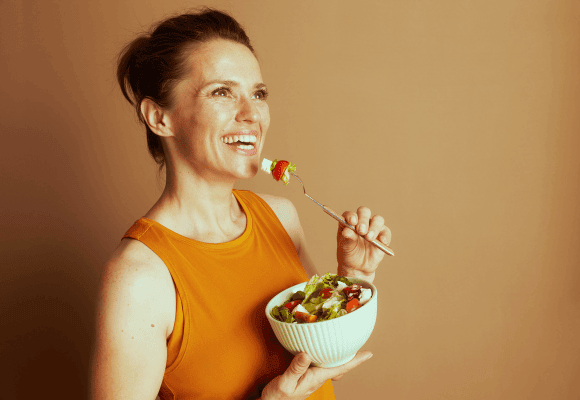 Alimentos saudáveis e uma dieta equilibrada para promover o healthspan.